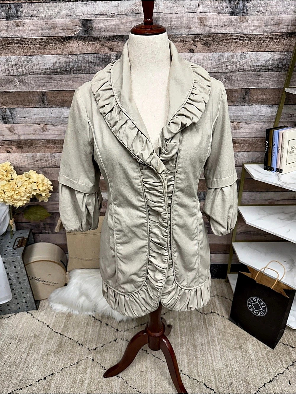 Luii Beige Ruffle 3/4 Length Sleeve Bottom Up Jacket